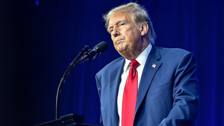 Trump’tan BRICS ülkelerine tarife tehdidi