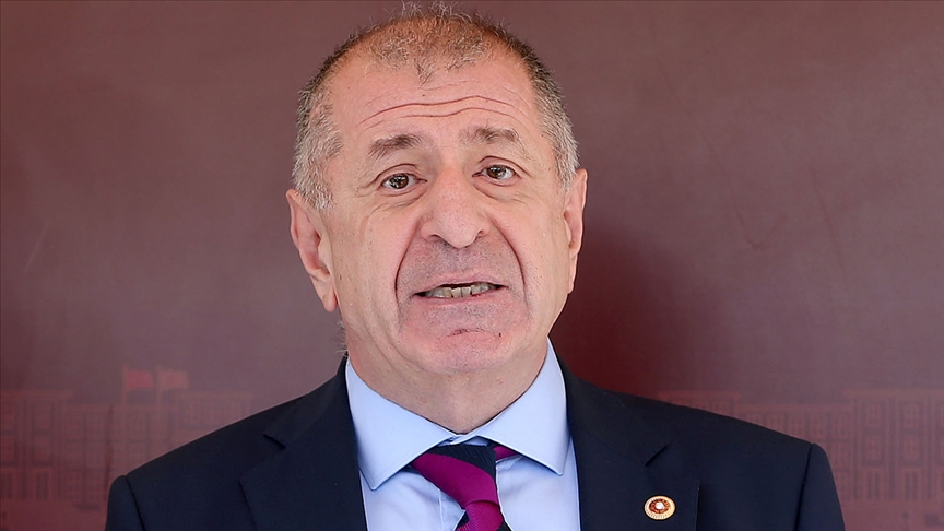 Ümit Özdağ hakkında 4 yıl 8 aya kadar hapis cezası istendi