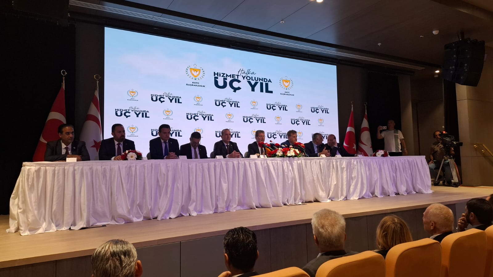 “Halka Hizmet Yolunda Üç Yıl” Basın Toplantısı başladı
