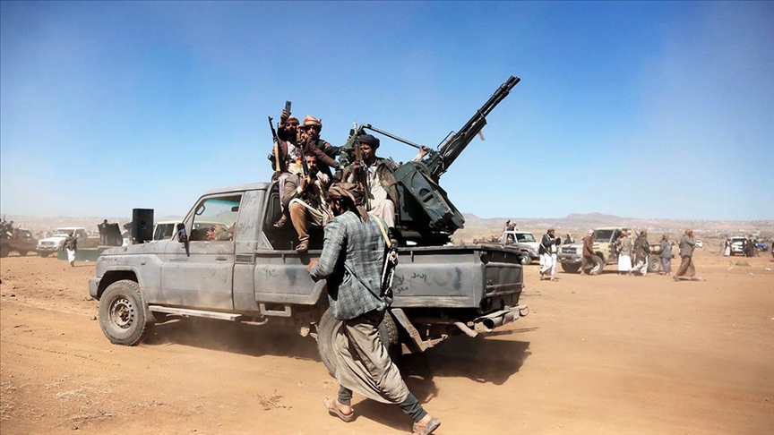 Yemen’deki Husiler, İsrail’de Ben Gurion Havalimanı’nı vurdu