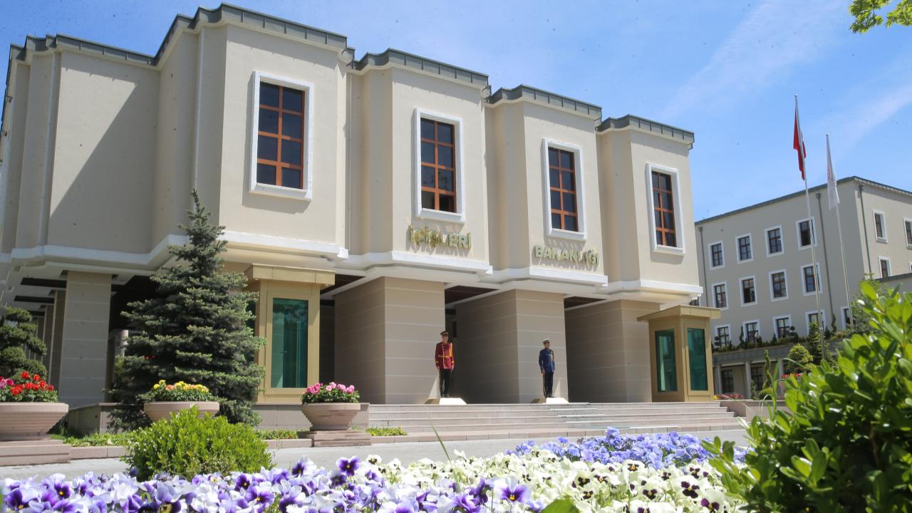 Beş CHP’li belediye başkanı görevden uzaklaştırıldı