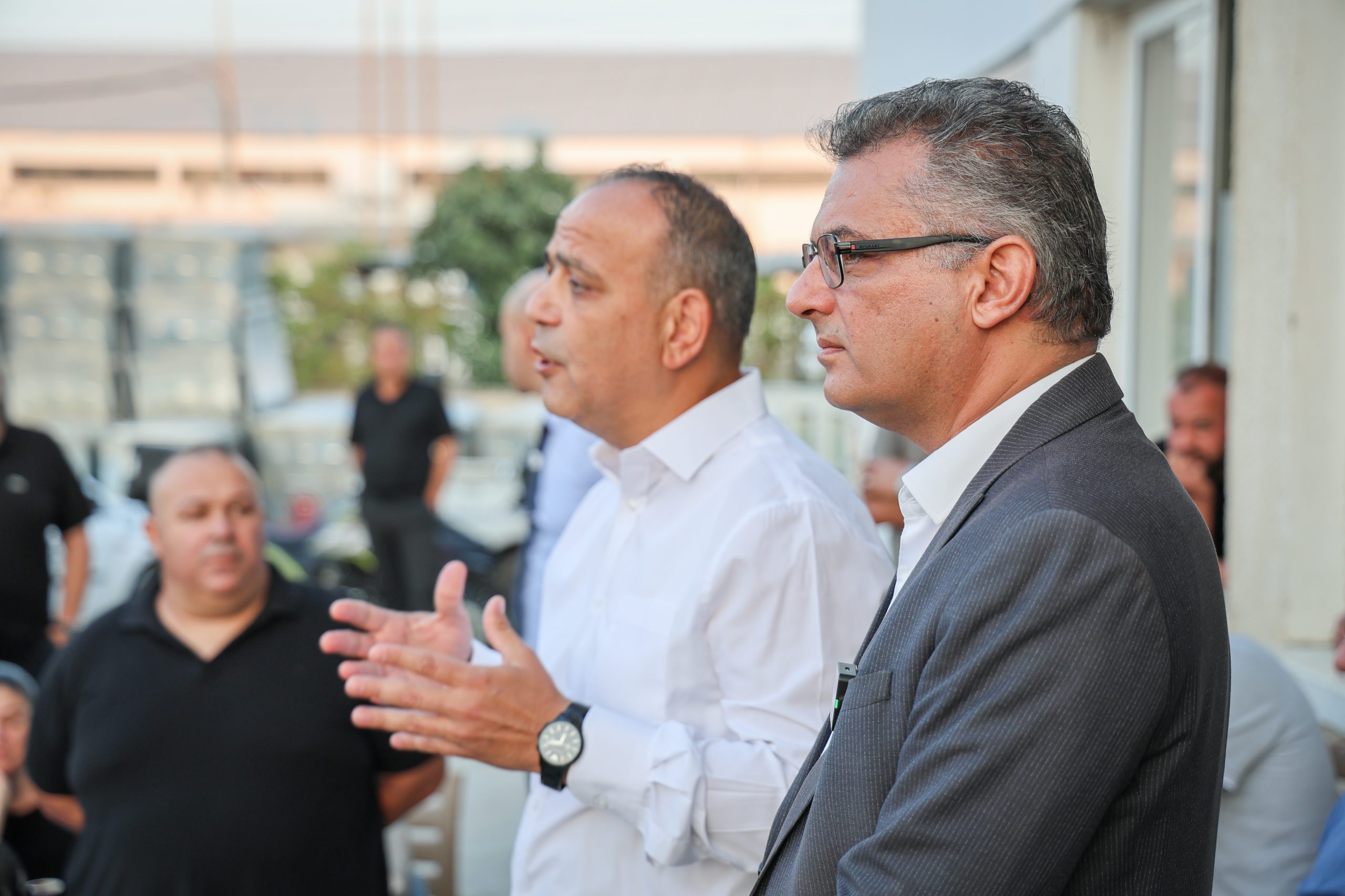Erhürman ve Harmancı Lefkoşa’da işçilerle bir araya geldi
