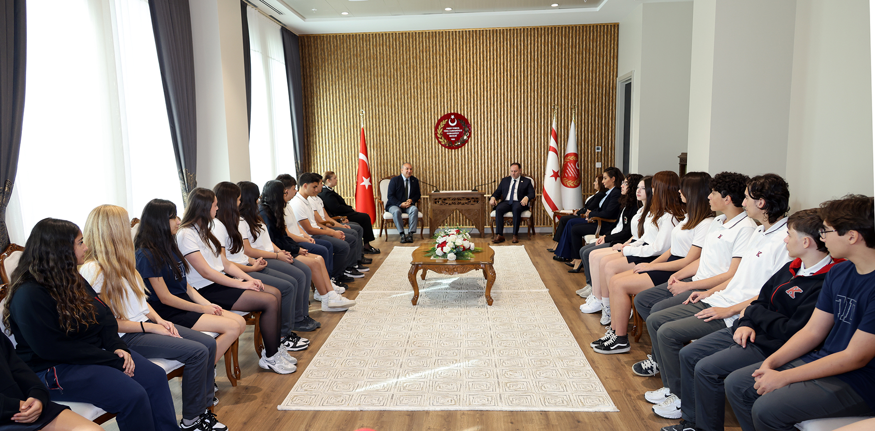 Öztürkler, TED Koleji öğrencilerini kabul etti
