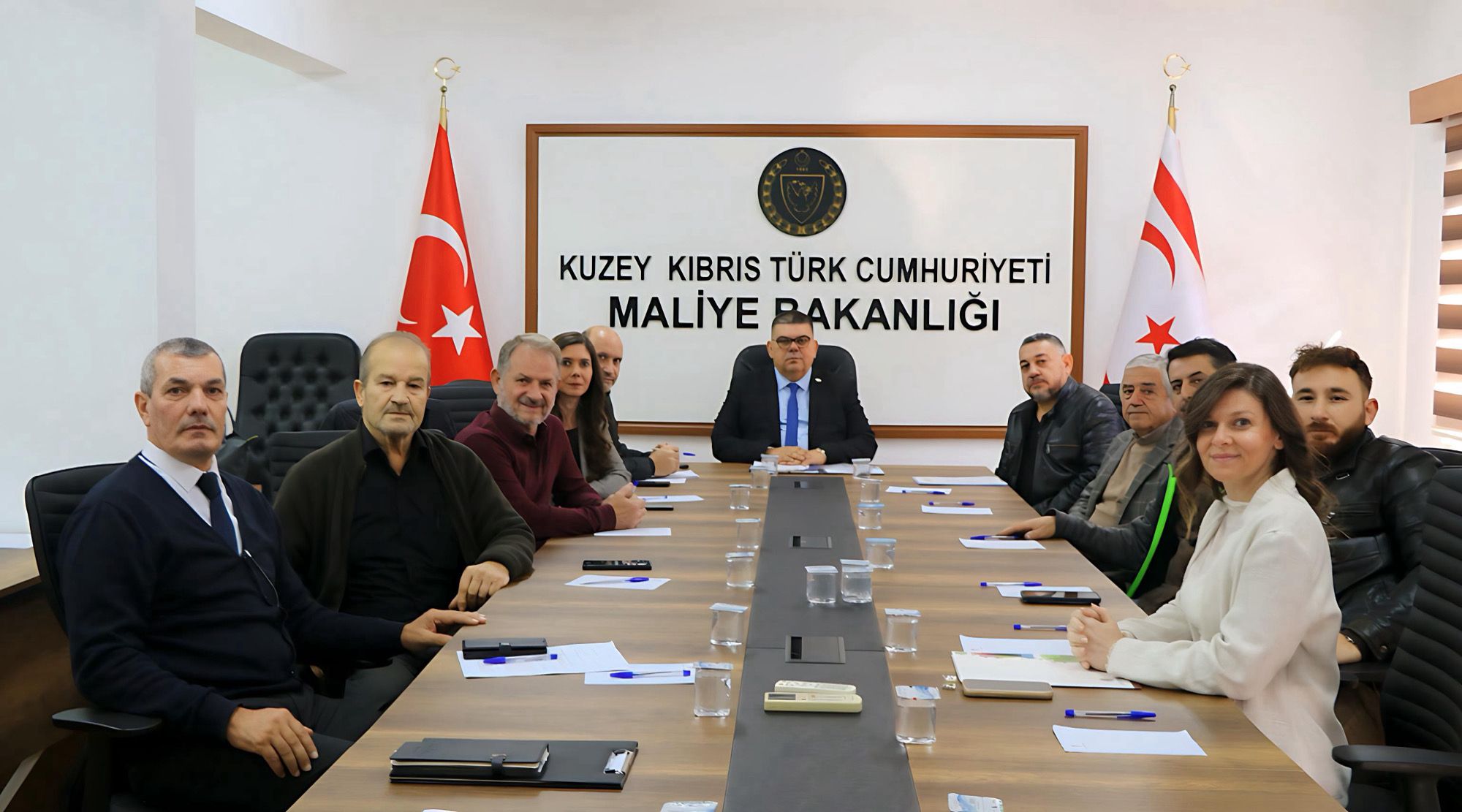 Maliye Bakanı Berova, Matbaacılar Birliği heyetini kabul etti