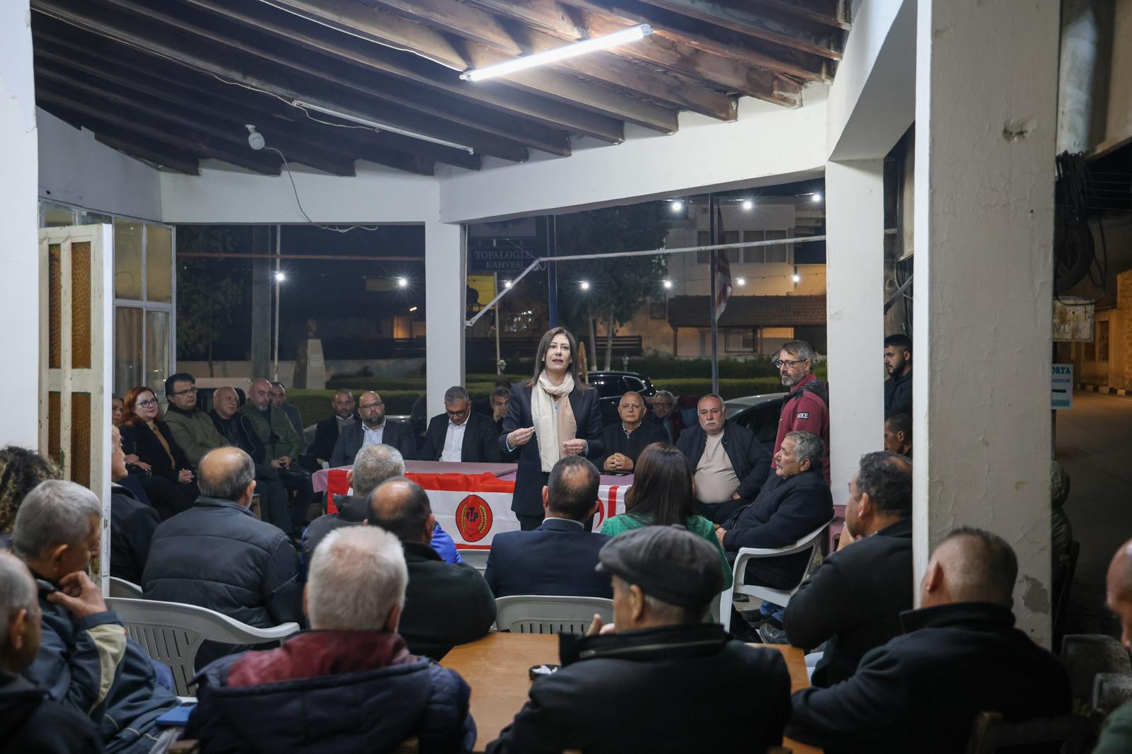 CTP, Paşaköy’de halkla bir araya geldi