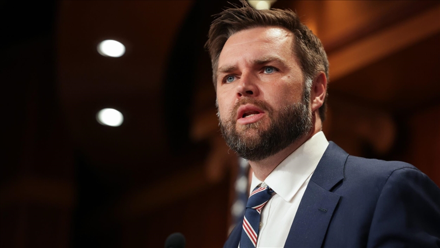 Axios: “JD Vance, İran görüşmeleri için bugün İslamabad’a gidecek”