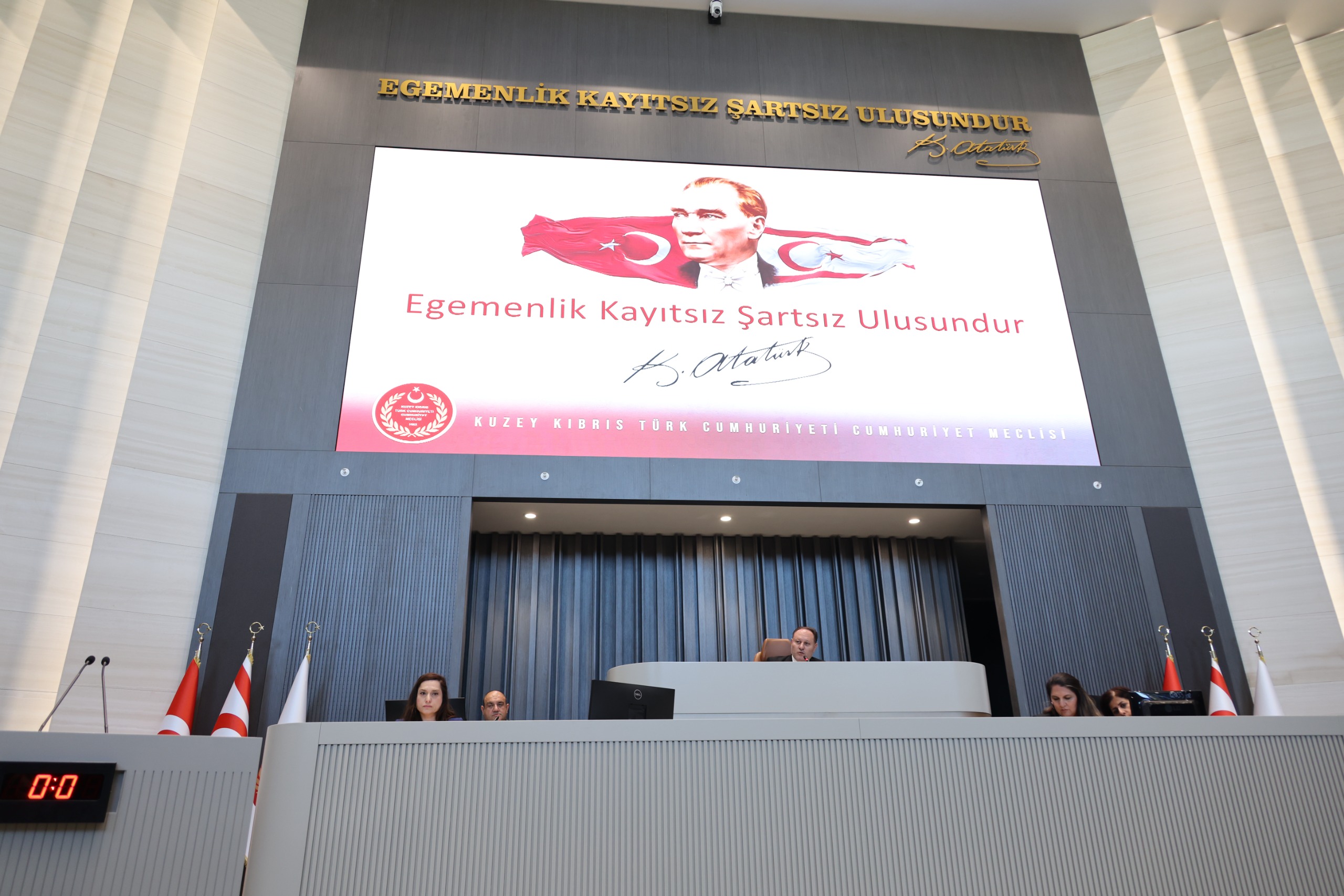 Meclis Genel Kurulu’nda güncel konuşmalar yapılıyor