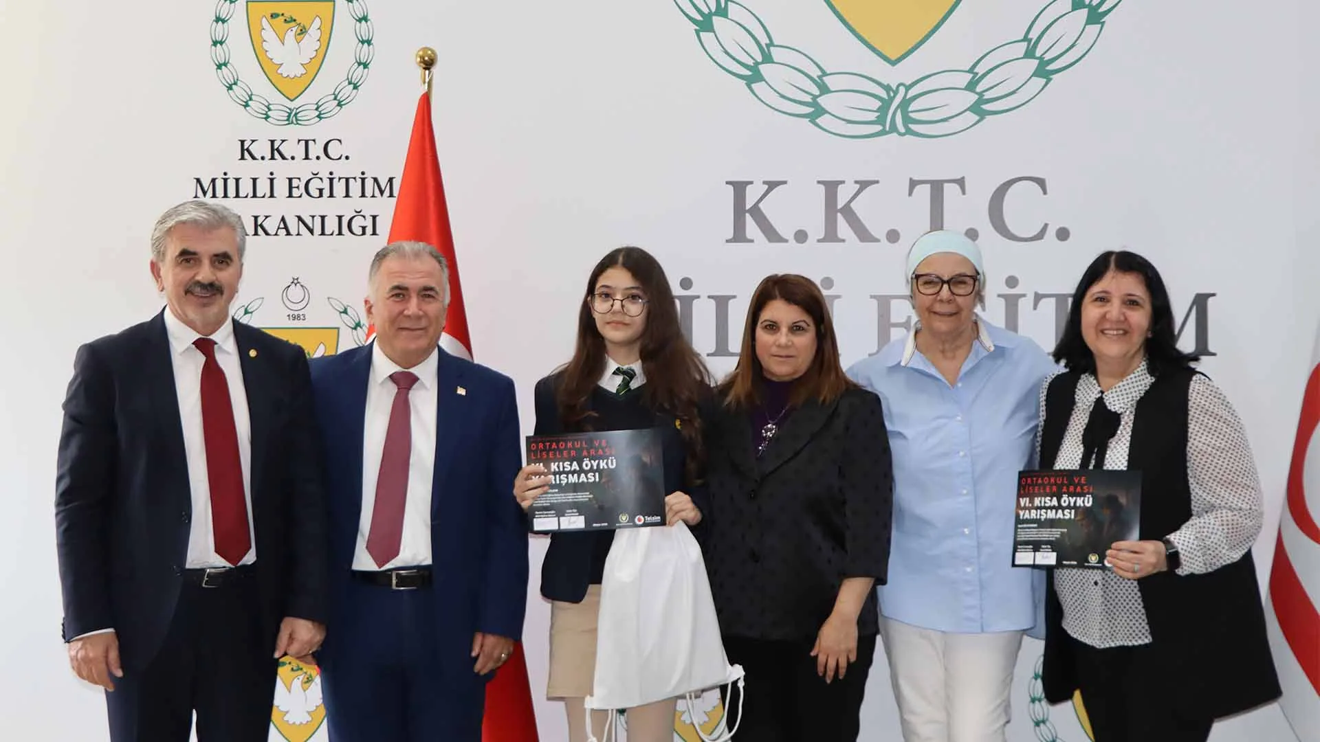 Ortaokul ve Liseler arası 6. Kısa Öykü Yarışması’nın ödülleri sahiplerini buldu