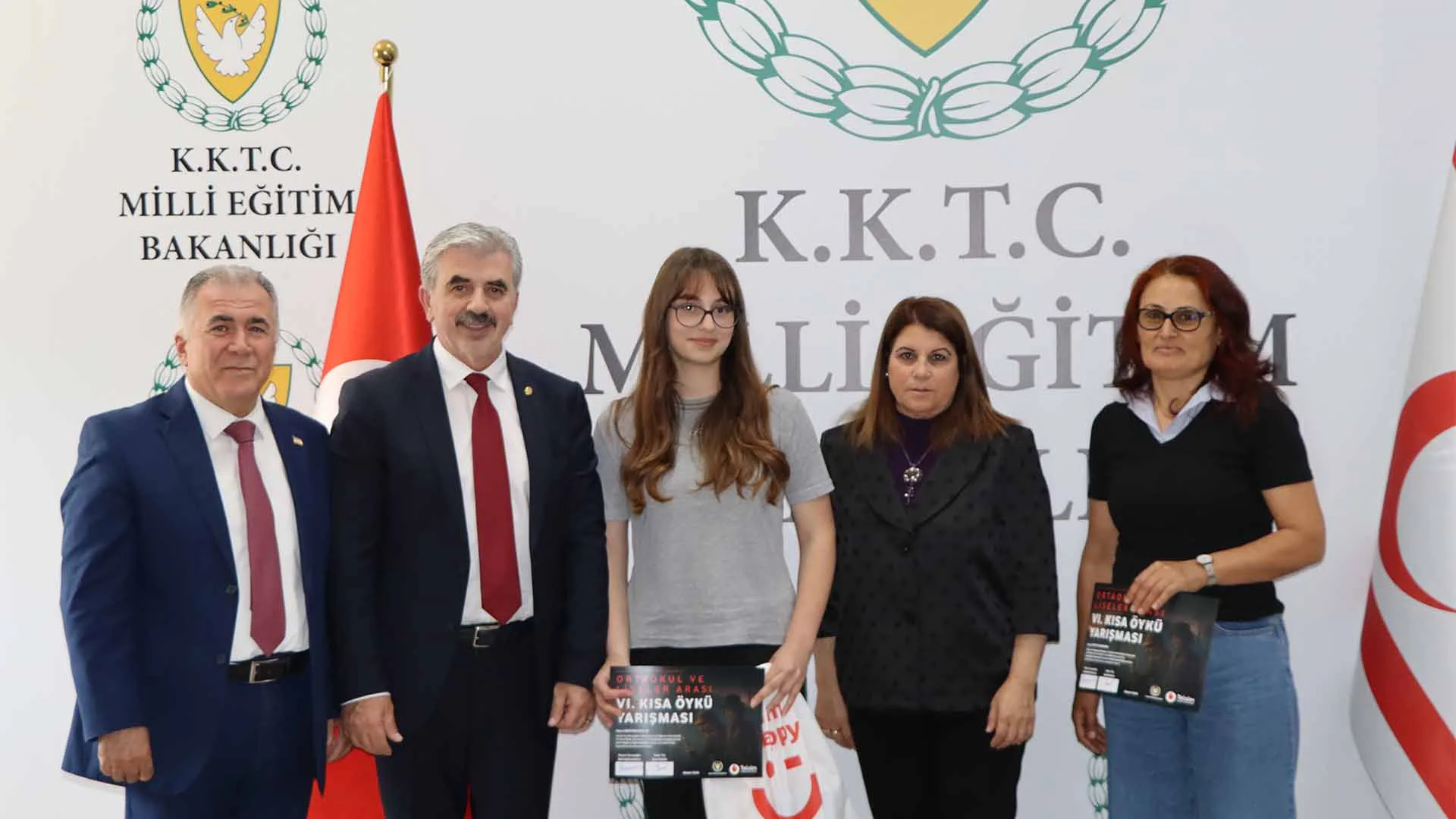 Ortaokul ve Liseler arası 6. Kısa Öykü Yarışması’nın ödülleri sahiplerini buldu