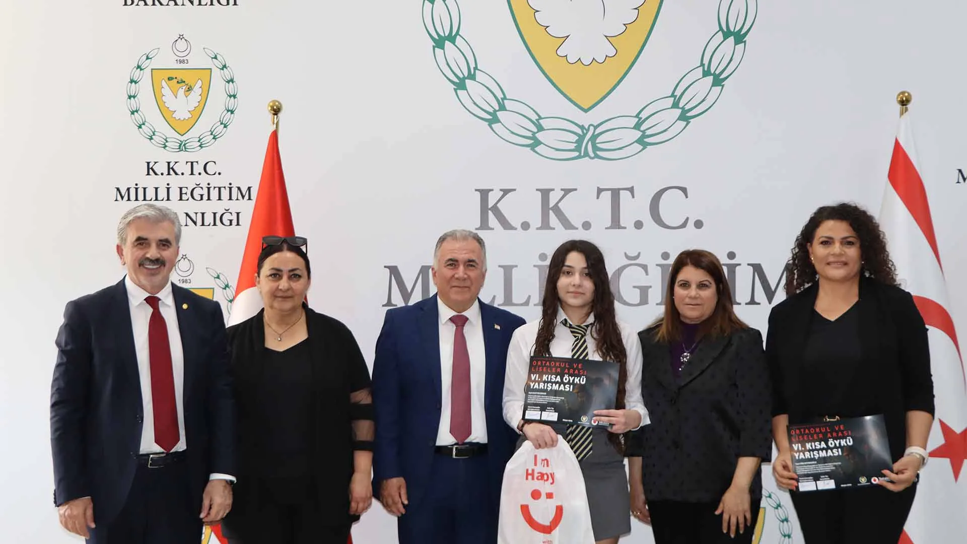 Ortaokul ve Liseler arası 6. Kısa Öykü Yarışması’nın ödülleri sahiplerini buldu