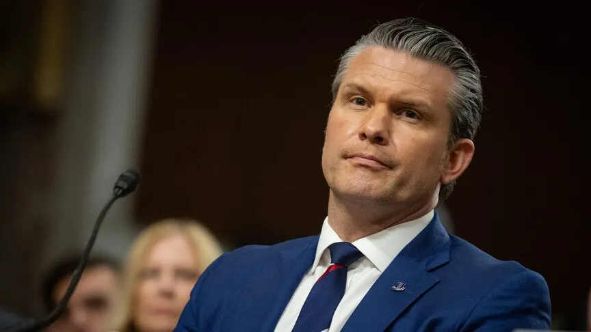 ABD Savunma Bakanı Hegseth: "İran'da başlıca tesisleri bombalayacağız"