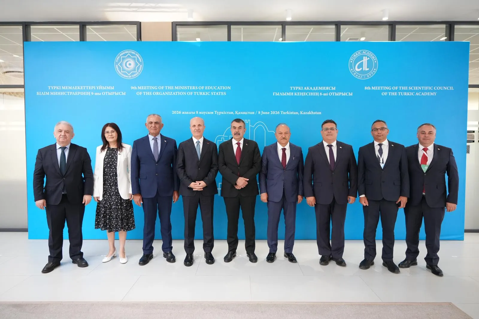 Bakan Çavuşoğlu, Türkistan'da "Türk Akademisi 8. Bilim Konseyi Toplantısı"na katıldı