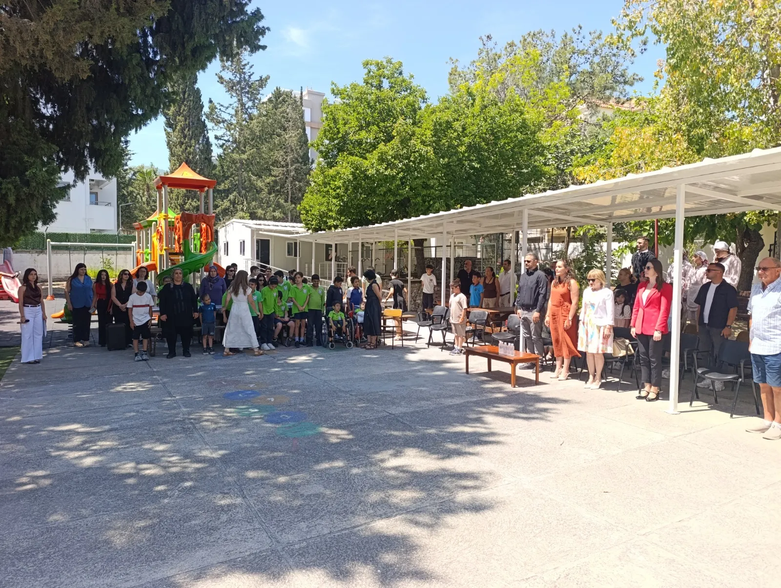 Girne Özel Eğitim ve İş Eğitim Okulu'nda mezuniyet töreni