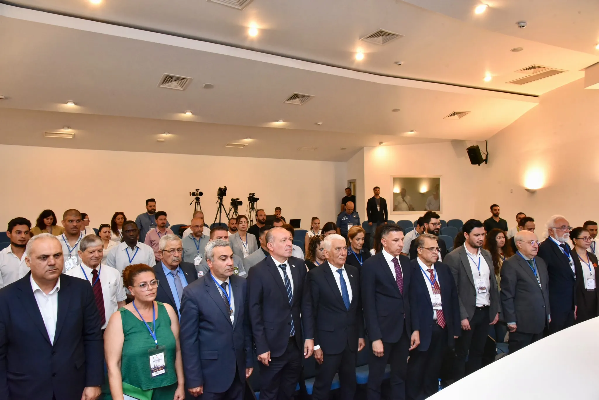 Kuzey Kıbrıs Kentler Forumu başladı...İklim değişikliği, sürdürülebilir kentler ve çevresel politikalar ele alınıyor