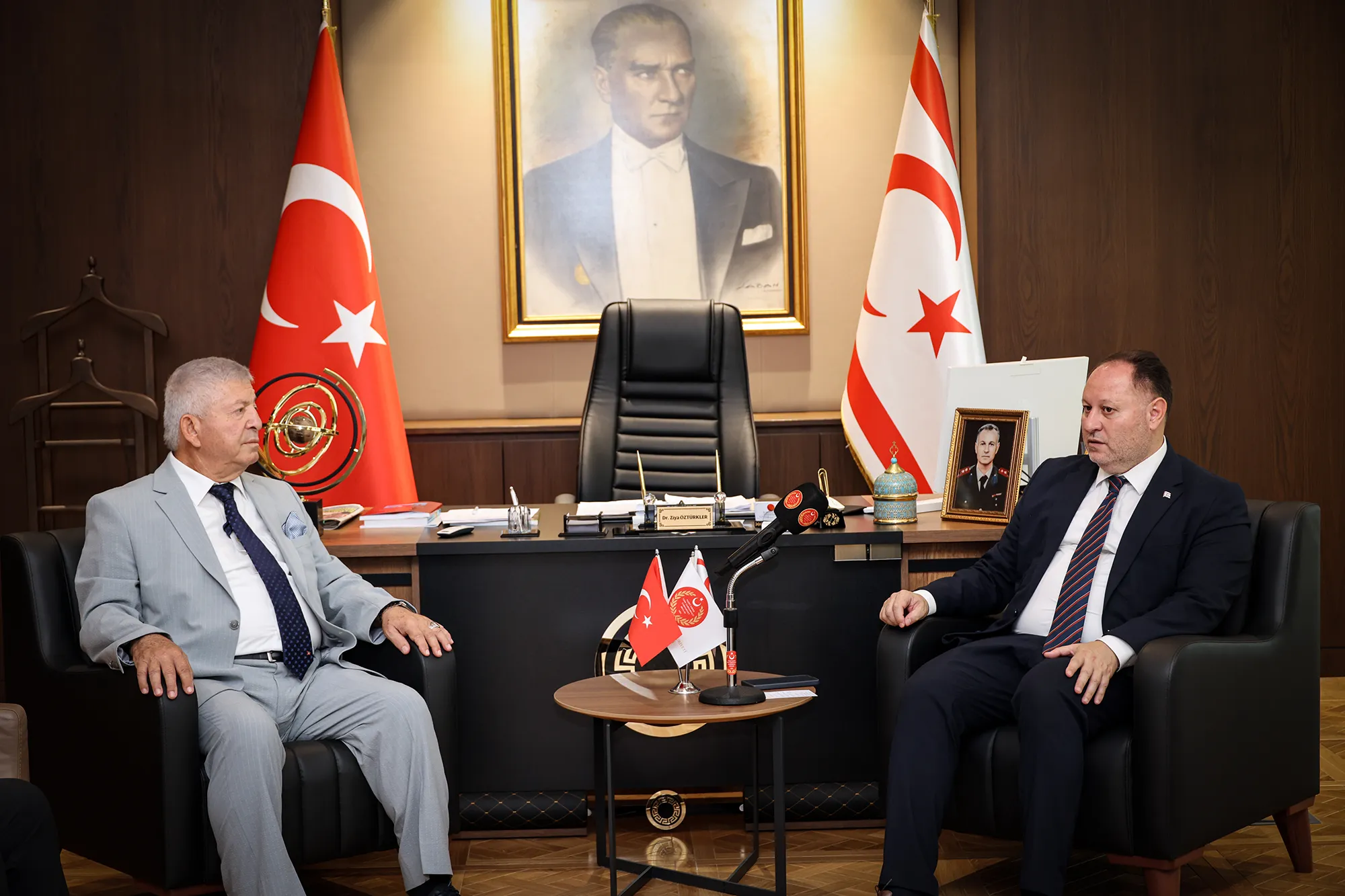 Meclis Başkanı Öztürkler kadın Hyong/Kata takımını kabul etti