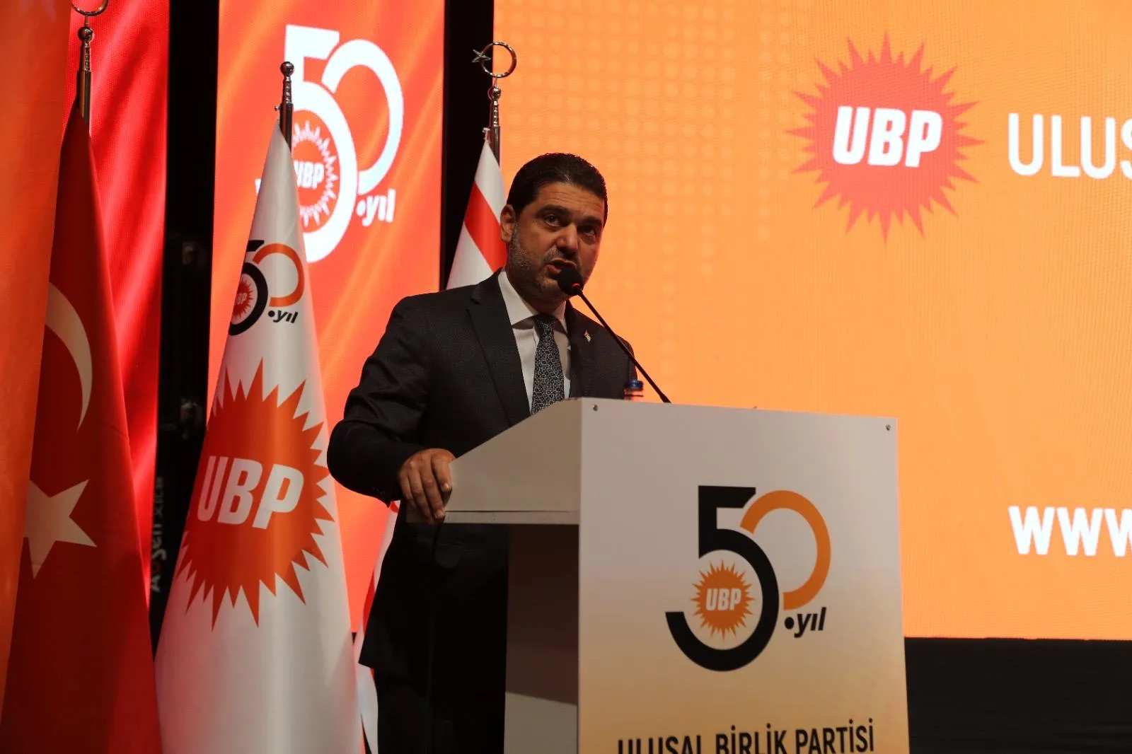 Üstel: "Devletimizden, egemen eşitliğimizden, eşit uluslararası statümüzden, Kıbrıs Türk halkının haklarından taviz vermiyoruz”