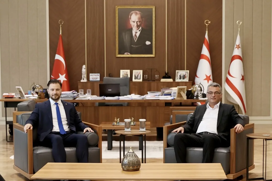 Mimarlar Odası yönetimi Erhürman’ı ziyaret etti