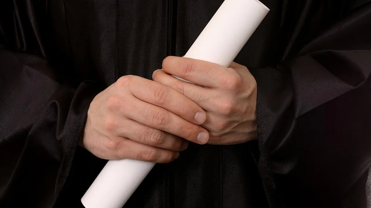 Türkiye’de sahte diploma düzenleyene hapis cezası geliyor